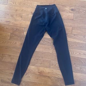 Wunder Under Leggings- Compressive training